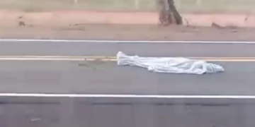 Criança morre atropelada por caminhonete na BR-262, em Anastácio