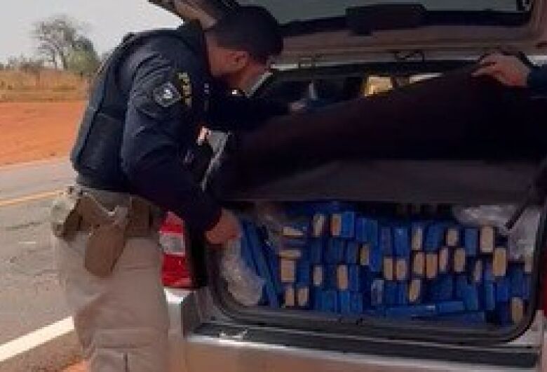 PRF prende traficante com 298 kg de maconha em Paranaíba