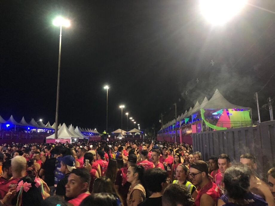 Mãe viaja para Pantaneta e deixa filho sozinho em casa: irmã encontra criança e chama a polícia