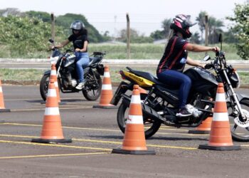 Detran poromove semana nacional de trânsito com foco em motoentregadores e atividades educativas