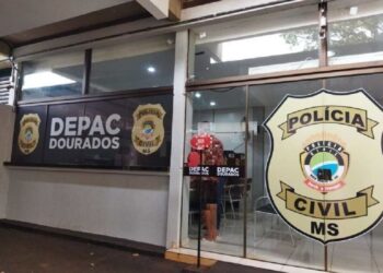 Homem é preso em Dourados por trocar veículo e joia por caminhonete furtada