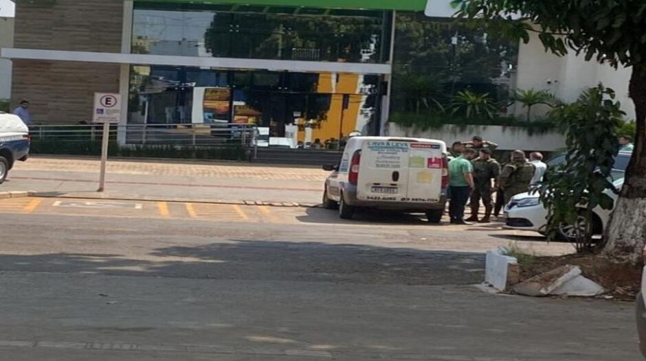 Bandidos roubam malote com R$ 23,6 mil de funcionários de posto em Ponta Porã