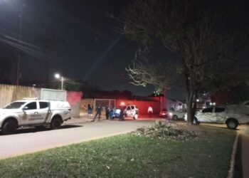 Homem é esfaqueado e morre no Jardim Centro Oeste