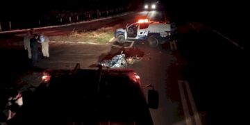 Adolescente de 16 anos m*rre em colisão entre moto e carro na BR-376, em Vicentina