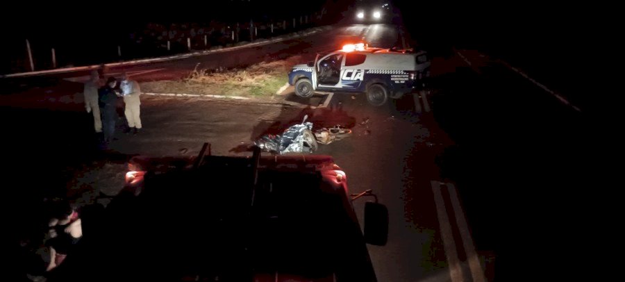 Adolescente de 16 anos m*rre em colisão entre moto e carro na BR-376, em Vicentina