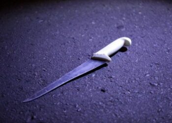 Homem é encontrado esfaqueado em rua de Campo Grande e resgatado pela Polícia Militar