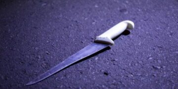 Homem é encontrado esfaqueado em rua de Campo Grande e resgatado pela Polícia Militar