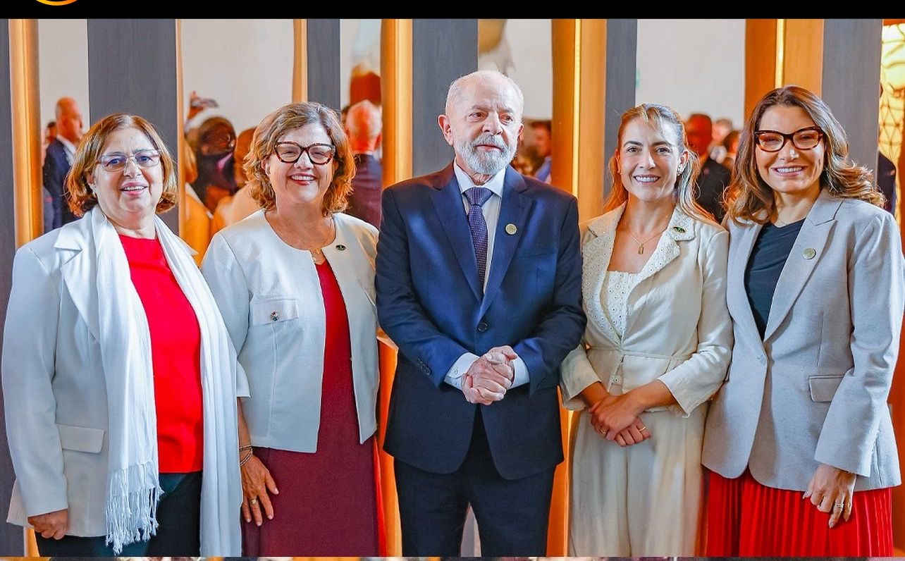 No México com Lula, Soraya Thronicke enfrenta pane em avião