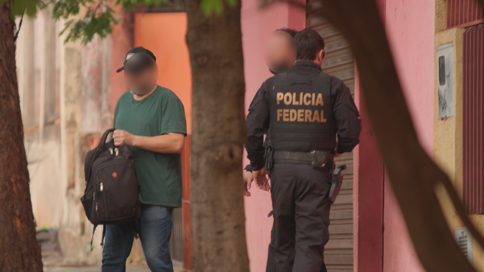 PF faz operação e mira em fake news contra Beto Pereira 