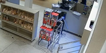 Cliente reage e impede roubo em frente a panificadora na Avenida Mato Grosso 