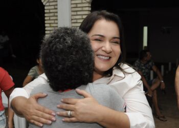 Adriane Lopes apresenta plano integrado para combater vulnerabilidade social e dependência química