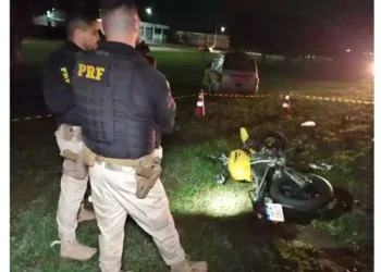 Motociclista m*rre em colisão com carreta na BR-163 em São Gabriel do Oeste