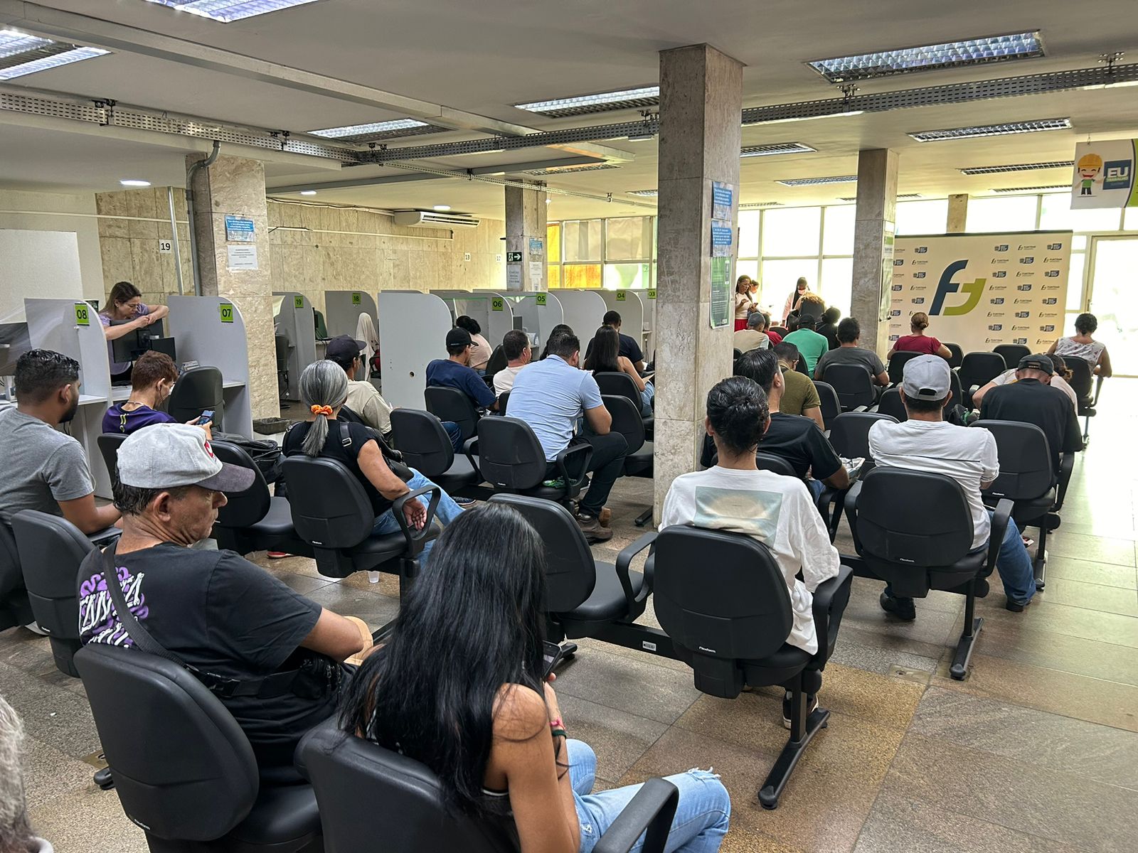 Feirão da Empregabilidade oferece mais de 1,6 mil vagas nesta terça-feira em Campo Grande