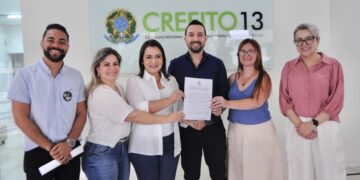 Adriane Lopes reafirma compromisso com fisioterapeutas e terapeutas ocupacionais