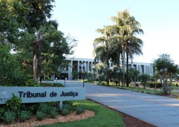 5 desembargadores do TJMS são afastados e terão que usar tornozeleira 