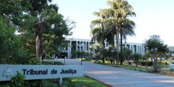 5 desembargadores do TJMS são afastados e terão que usar tornozeleira 