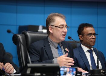 Projeto de lei de Neno Razuk  garante vacinação domiciliar para pessoas com autismo em Mato Grosso do Sul