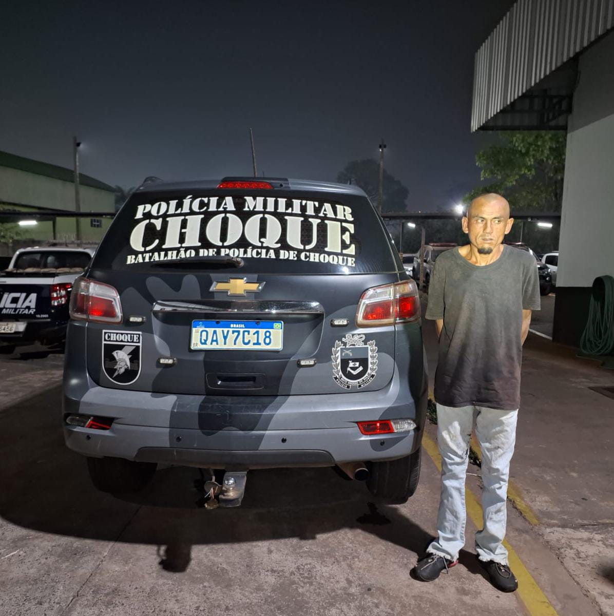 Suspeito de roubo em farmácia é preso após tentativa de fuga em Campo Grande