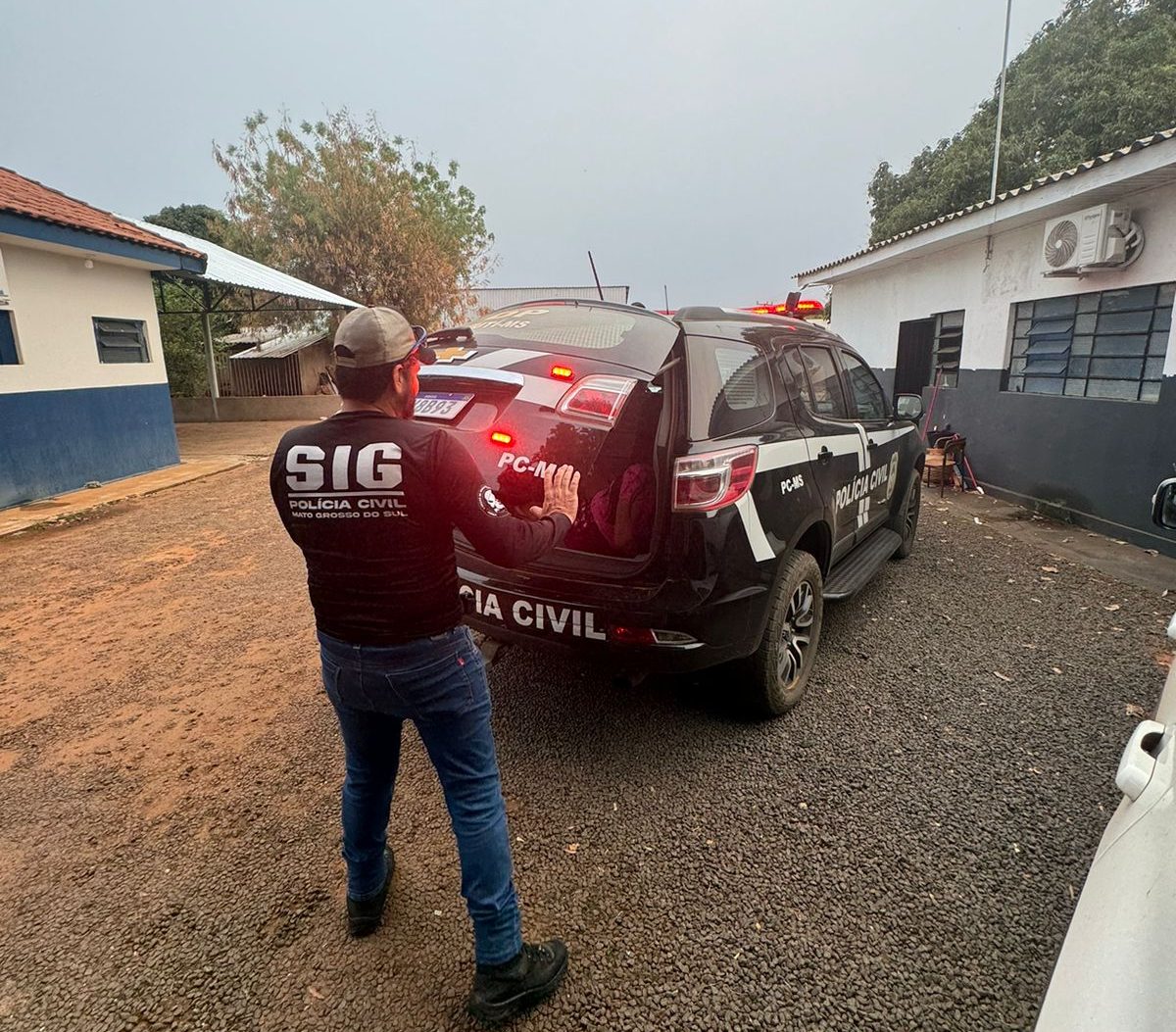 Polícia Civil fecha boca de fumo em Juti e prende mulher por tráfico de drogas