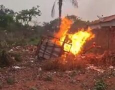 Provocado por adolescentes, homem bate com barra de ferro em menino de 13 anos