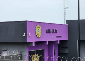 Homem é preso por agressão à companheira em Costa Rica