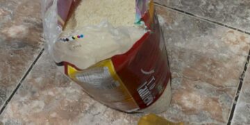 Polícia Civil flagra entrega de cocaína escondida em saco de arroz em Nova Andradina