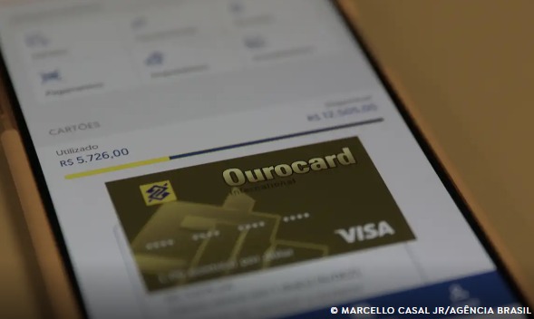 Operação da polícia desarticula esquema de fraudes no Banco do Brasil