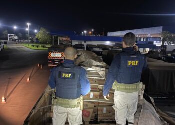 PRF apreende 600 mil maços de cigarros contrabandeados em Eldorado