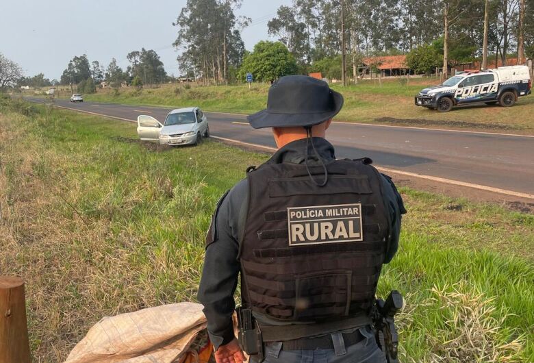 Polícia apreende mais de 30 kg de drogas em carro abandonado na MS-164, em Ponta Porã