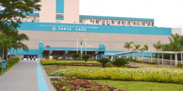 Homem morre na Santa Casa de Campo Grande após sofrer descarga elétrica