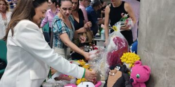 20ª Feira do Artesão Livre – Especial de Natal traz produtos artesanais ao Fórum de Campo Grande