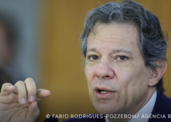 Governo e Congresso esperam votar corte de gastos ainda neste ano
