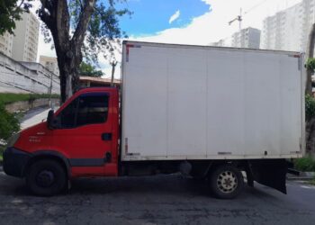Identificado motorista de caminhão que atropelou e deixou motociclista em estado grave em MS