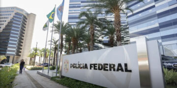 PF indicia Bolsonaro e mais 36 por tentativa de golpe de Estado