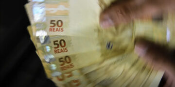 Governo bloqueia R$ 6 bilhões do Orçamento de 2024