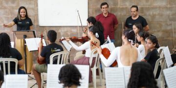 Fruto de um milagre, Projeto Som e Vida é contemplado com emenda de Beto Pereira para compra de van e instrumentos