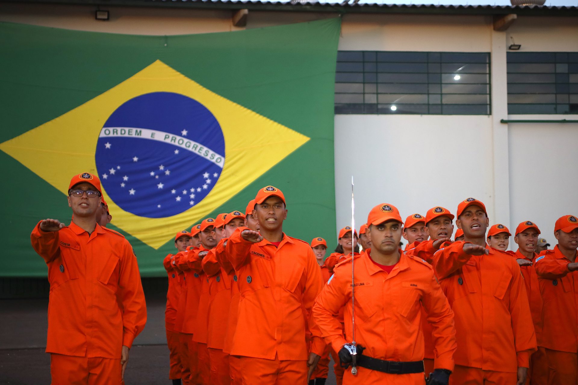 Corpo de Bombeiros do MS celebra formação de 168 novos soldados, marcando a maior turma da história