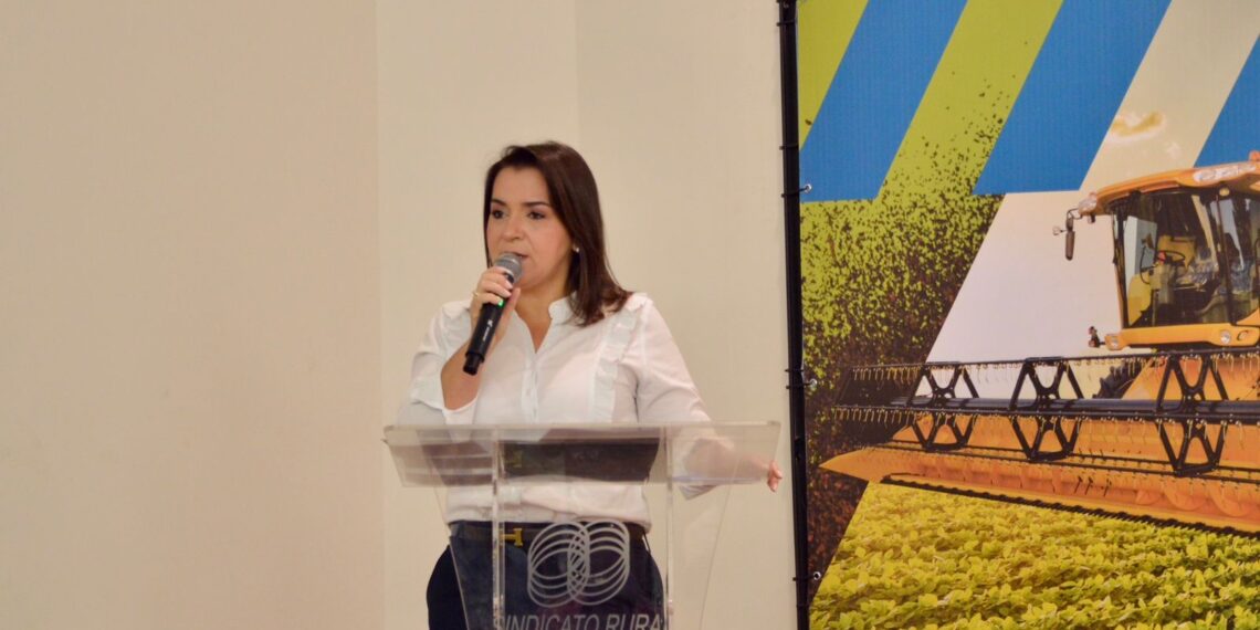 Prefeita exalta capacitação do SISBI-POA e secretário destaca abertura do mercado para produtos com selo