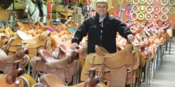 Vídeo mostra desespero de servidores em tentar socorrer médico m*rto em posto de saúde em MS 