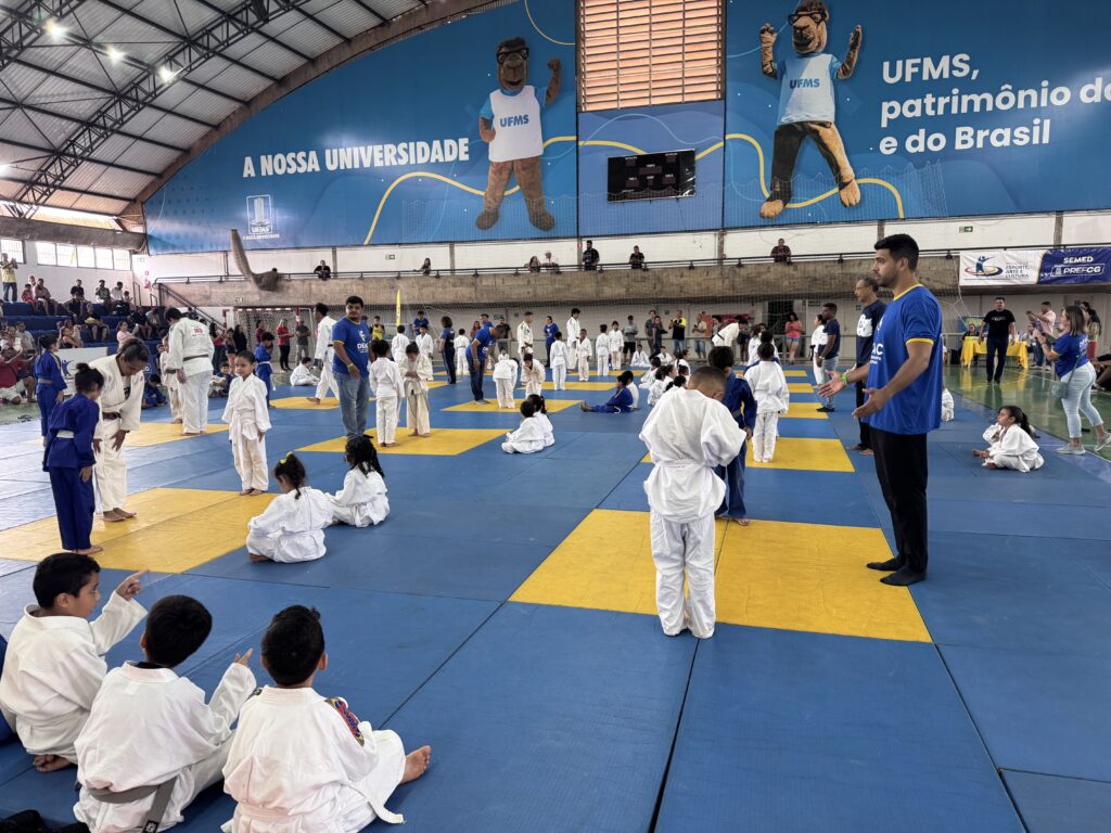 Festival Infantil de Judô reúne 400 alunos da Reme