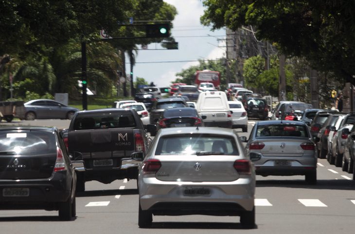 Governo de MS anuncia regras e reduções no IPVA para 2025