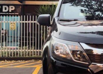 Dois são presos suspeitos de série de roubos em Dourados