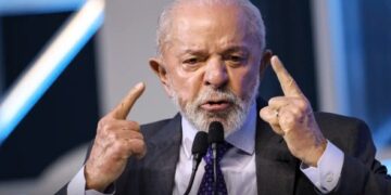 Lula diz que pretende assinar acordo Mercosul-UE ainda este ano