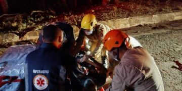 Motociclista de 20 anos m*rre em colisão com carro no bairro Guanandi, em Campo Grande