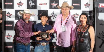 Gustavo Luiz brilha e conquista primeiro título pela PBR no Campo Grande Rodeo Music