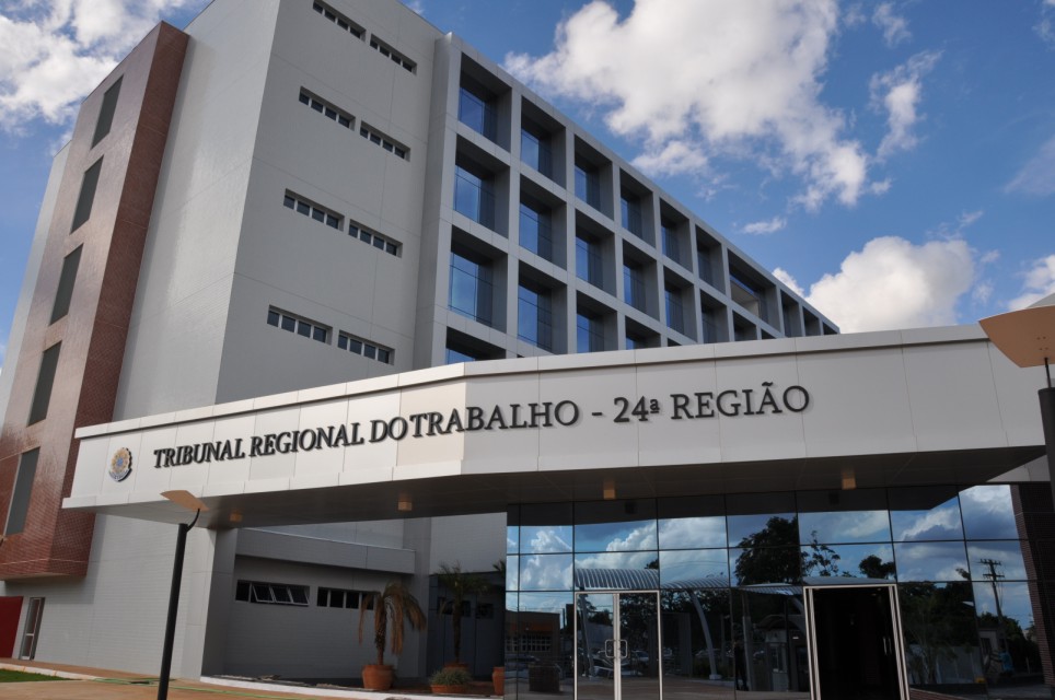 TRT da 24ª Região abre concurso com vagas para Analista e Técnico Judiciário com inscrições até dezembro