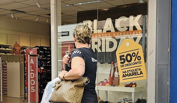Procon/MS intensifica ações de orientação e prevenção de fraudes na Black Friday