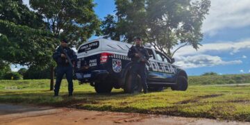 Mulher é esfaqueada pelo namorado após suspeita de traição em Sidrolândia