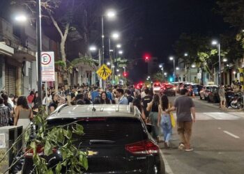 Após fase de “amor” na campanha, bares da 14 são alvo de operação policial