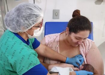 HRMS oferece curso online para aprimorar atendimento a mães e recém-nascidos